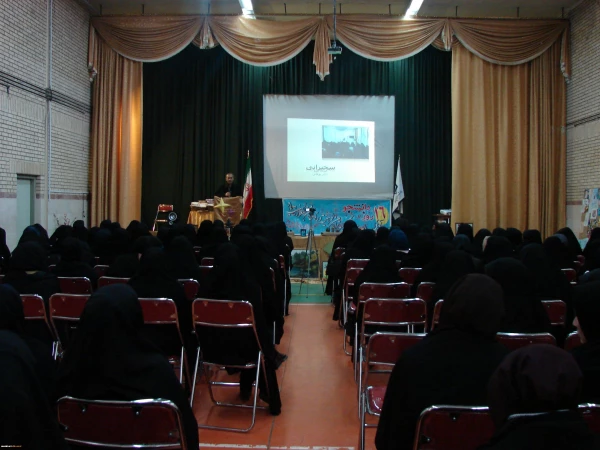 برگزاری مراسم گرامیداشت روز دانشجو وهفته پژوهش در مرکز شهید مطهری خوی 5