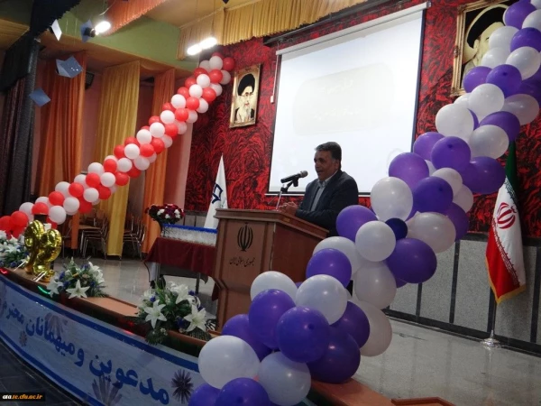 دومین آئین جشن دانش آموختگی ویژه دانشجومعلمان ورودی 92 پردیس علامه طباطبائی ارومیه برگزار شد 4