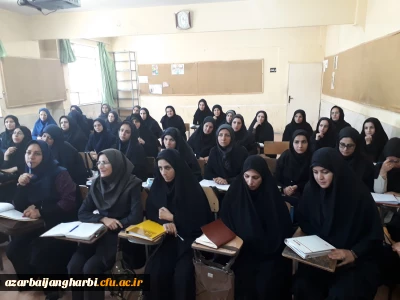 دکتر بیگی مسئول دفتر نهاد نمایندگی ولی فقیه در دانشگاه فرهنگیان آذربایجان غربی:

معلمی عشق است ،هنر است وافرادی مثل شهیدحججی ها و فهمیده ها در کلاس های شما آموزش می بینند.