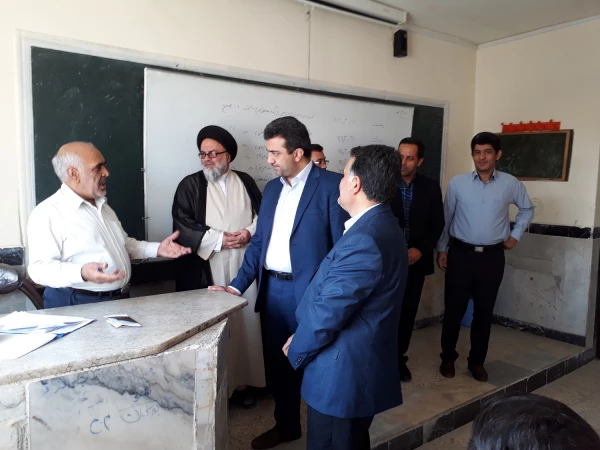 نماینده محترم مردم شریف ارومیه از روند برگزاری مصاحبه معرفی شدگان چند برابر ظرفیت پردیس شهید رجایی ارومیه 5