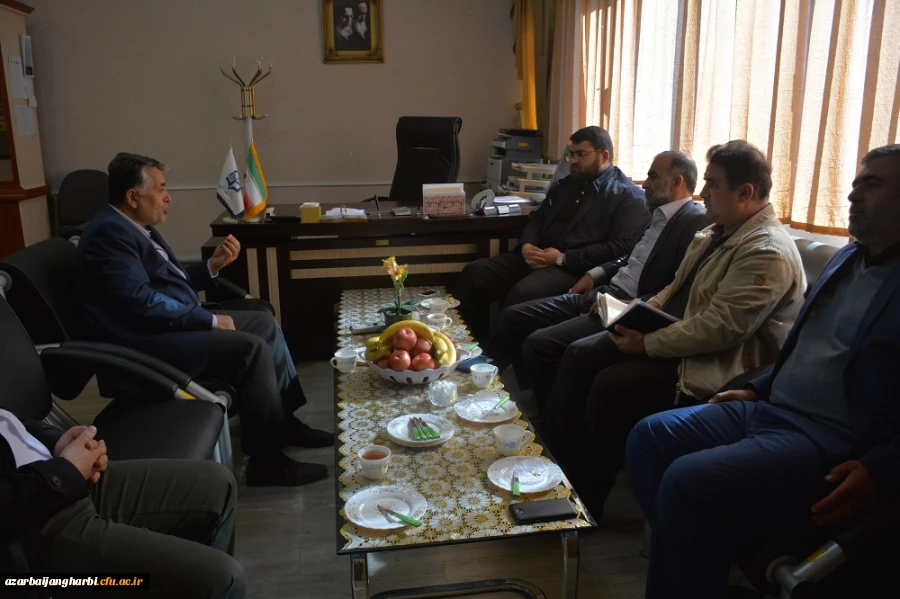 بازدید روح اله حضرتپور نماینده مردم ارومیه و هیئت همراه از دانشگاه فرهنگیان استان آذربایجان غربی 2