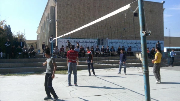 برگزاری چهارمین دوره مسابقات ورزشی

گرامیداشت هفته تربیت بدنی در پردیس شهید رجایی ارومیه
 7