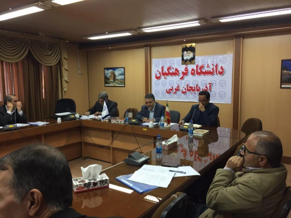 به مناسبت بزرگداشت هفته کیفیت آموزش
جلسه کارآموزی و کارورزی دانشجو معلمان استان آذربایجان غربی در پردیس شهید رجایی ارومیه برگزار شد
 3