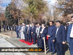 در راستای کنگره ملی بزرگداشت 12000 شهید استان آذربایجان غربی

یادواره شهدای دانشجوی استان در دانشگاه ارومیه برگزار شد
 5