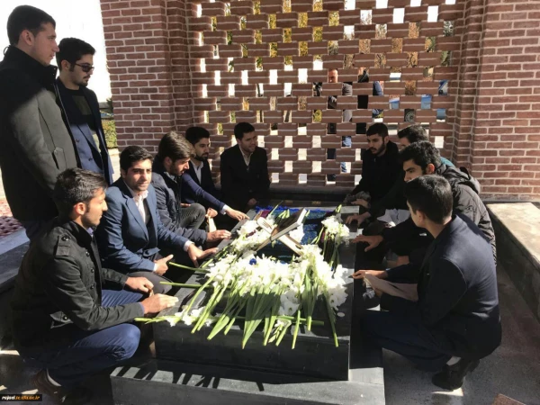 در راستای کنگره ملی بزرگداشت 12000 شهید استان آذربایجان غربی

یادواره شهدای دانشجوی استان در دانشگاه ارومیه برگزار شد
 2