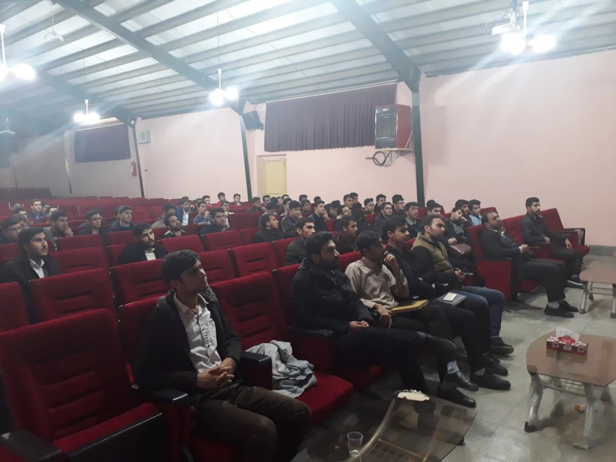 به مناسبت گرامیداشت 16 آذر روز دانشجو

تریبون آزاد با موضوع مطالبات رهبری از دانشگاه فرهنگیان و دانشجو معلمان برگزار شد 3