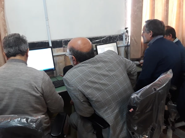 کارگاه آشنایی با نرم افزارهای تولید محتوا جهت اساتید و کارکنان دانشگاه فرهنگیان استان آذربایجان غربی برگزار شد 7
