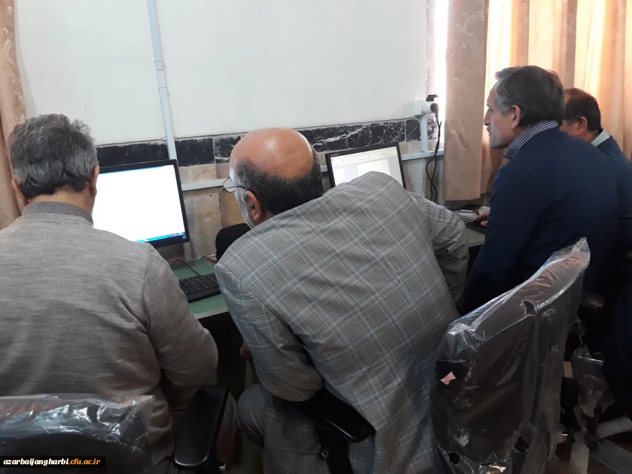کارگاه آشنایی با نرم افزارهای تولید محتوا جهت اساتید و کارکنان دانشگاه فرهنگیان استان آذربایجان غربی برگزار شد 7