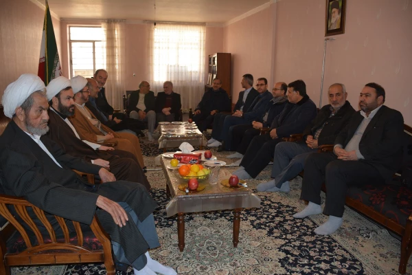دیدار جمعی از اساتید و کارکنان دانشگاه فرهنگیان استان با مبارز نستوه حجت الاسلام غلامرضا حسنی