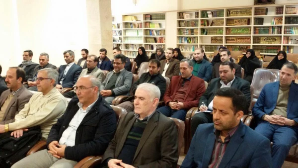 نماینده ولی فقیه در استان آذربایجان غربی و امام جمعه ارومیه : 

نظام جمهوری اسلامی با معجزه پا برجاست و همچنان به حرکت خود در مسیر رشد و توسعه ادامه خواهد داد 3