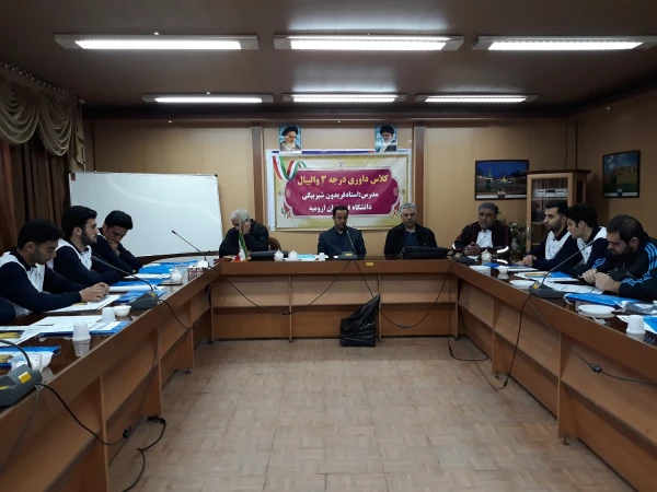 به همت کارشناسی تربیت بدنی و با هماهنگی هیئت والیبال استان

کلاس داوری درجه سه والیبال در دانشگاه فرهنگیان ارومیه برگزار شد 5