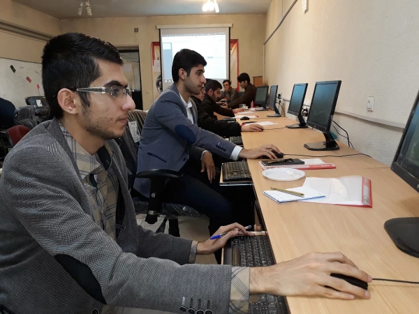 برگزاری کارگاه آموزشی نرم افزارهای تولید محتوا جهت دانشجویان پردیس شهید رجایی ارومیه
