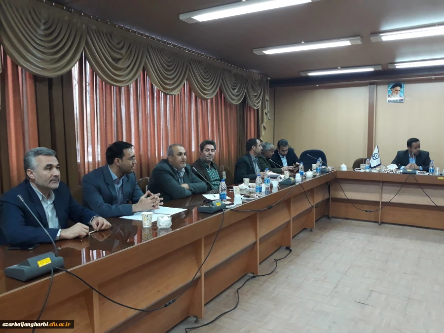 دکتر سلیمانی اصل سرپرست  مدیریت امورپردیس های دانشگاه فرهنگیان استان آذربایجان غربی :

همایش ملی آموزش زبان عربی روز ششم اردیبهشت در ارومیه برگزار می گردد
 3