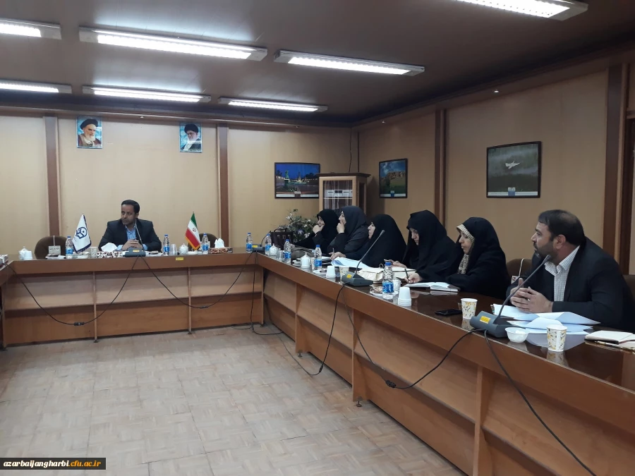 دکتر سلیمانی اصل سرپرست  مدیریت امورپردیس های دانشگاه فرهنگیان استان آذربایجان غربی :

همایش ملی آموزش زبان عربی روز ششم اردیبهشت در ارومیه برگزار می گردد
 5