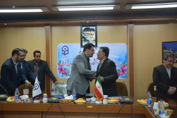 با حضور معاون آموزش و تحصیلات تکمیلی و مدیر کل حراست دانشگاه فرهنگیان

مراسم تکریم و معارفه سرپرست مدیریت امور پردیس های استان آذربایجان غربی برگزار شد 13