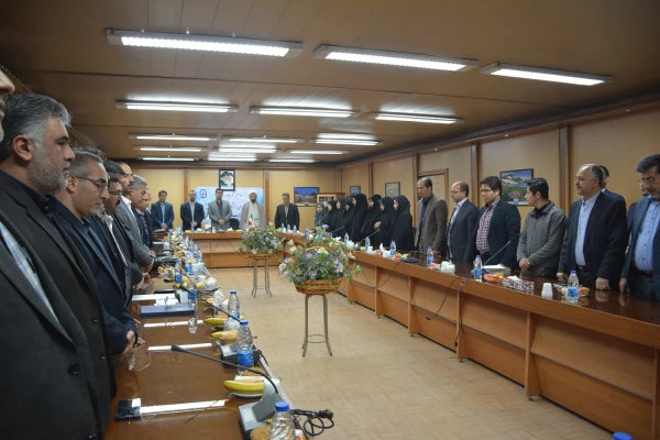 با حضور معاون آموزش و تحصیلات تکمیلی و مدیر کل حراست دانشگاه فرهنگیان

مراسم تکریم و معارفه سرپرست مدیریت امور پردیس های استان آذربایجان غربی برگزار شد 14