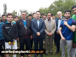بمناسبت گرامیداشت هفته مقام معلم با شرکت دانشجو معلمان یکسری مسابقات فوتبال در پردیس شهید رجایی ارومیه برگزار گردید