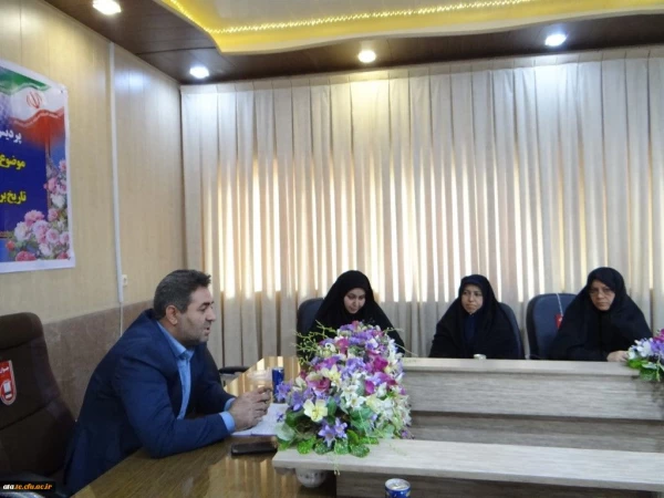 دکتر محمودلو در جلسه شورای اداری پردیس علامه طباطبایی ارومیه:

برقراری تعامل مطلوب بین کارکنان لازمه رشد یک سیستم است