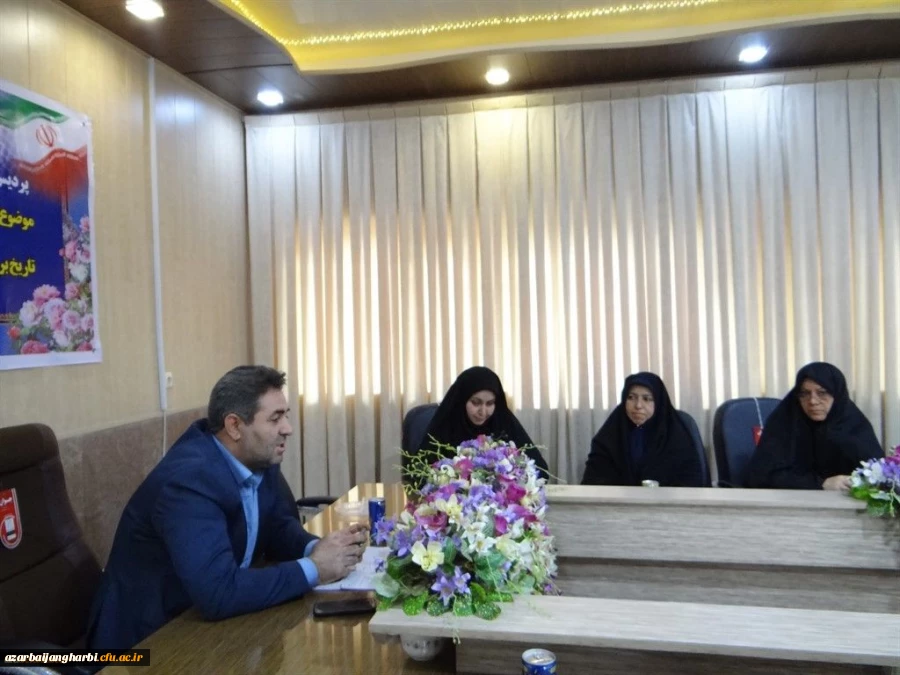 دکتر محمودلو در جلسه شورای اداری پردیس علامه طباطبایی ارومیه:

برقراری تعامل مطلوب بین کارکنان لازمه رشد یک سیستم است