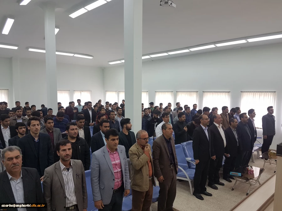 مراسم با شکوه روز معلم با حضور پر شور اساتید، کارکنان و دانشجو معلمان در واحد امام خمینی (ره) سلماس 2