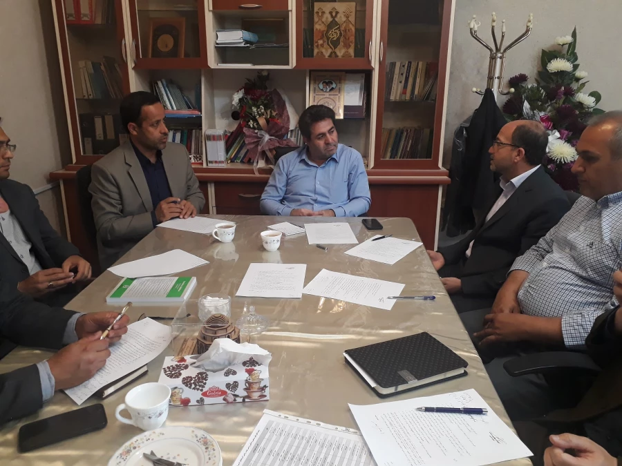 کارگروه بهسازی و ارتقاء سطح خدمات آموزشی و رفاهی دانشجویان پردیس های استان آذربایجان غربی تشکیل شد 5