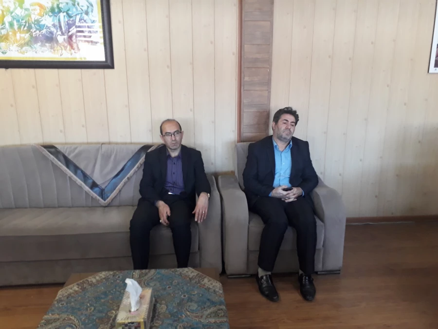 دیدار سرپرست امور پردیس های دانشگاه فرهنگیان آذربایجان غربی با مدیرکل آموزش و پرورش استان آذربایجان غربی  4