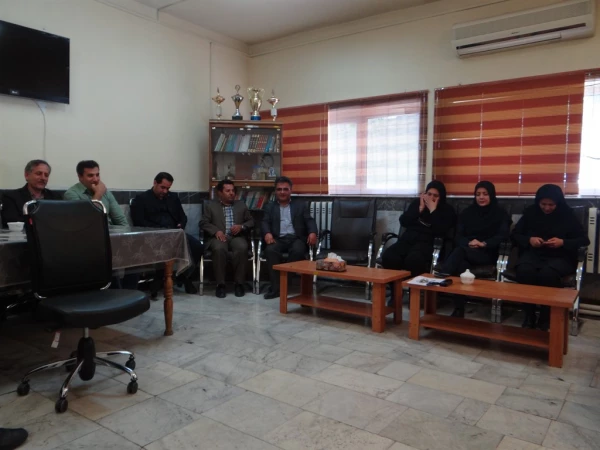 به مناسبت بیست و هفتم اردیبهشت، روز روابط عمومی

از رابطان روابط عمومی پردیس ها و مراکز دانشگاه فرهنگیان استان تجلیل به عمل امد 2