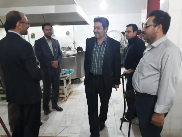 حضور سرزده دکتر علی محمودلو سرپرست امور پردیس های استان آذربایجان غربی در جمع دانشجو معلمان  واحد امام خمینی (ره) سلماس  8