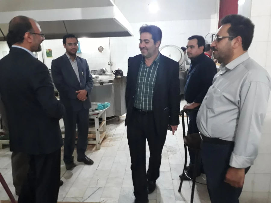 حضور سرزده دکتر علی محمودلو سرپرست امور پردیس های استان آذربایجان غربی در جمع دانشجو معلمان  واحد امام خمینی (ره) سلماس  8