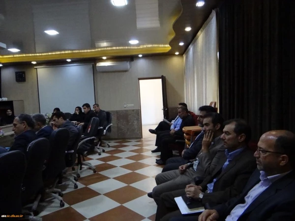 طی مراسمی خانم دکتر عاطفه پایز بعنوان سرپرست جدید پردیس علامه طباطبایی آذربایجان غربی معرفی شدند
 7