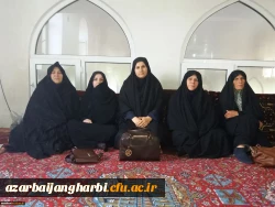 با حضور سرپرست پردیس علامه  طباطبایی ارومیه و مرکز شهید مطهری خوی و جمعی از همکاران 

مراسم سالگرد ارتحال امام (ره) و شهدای 15 خرداد  42 در شهرستان خوی برگزار شد 3