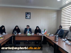 با حضور مدیریت امورپردیس ها وسرپرست پردیس علامه طباطبایی آذربایجان غربی 

شورای اداری در مرکز شهید مطهری خوی برگزار شد
 2