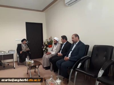 حجه الاسلام و المسلمین آقای دکتر سید مهدی قریشی نماینده محترم ولی فقیه در استان آذربایجان غربی و امام جمعه ارومیه :

مدیریت یکپارچه ، هماهنگی و صمیمیت عامل موفقیت آن مجموعه (دانشگاه فرهنگیان) خواهد بود