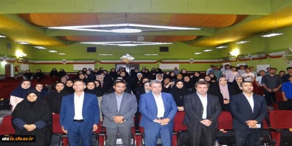 مدیرکل مشاوره بهداشت و سلامت دانشگاه فرهنگیان در پردیس علامه طباطبائی ارومیه بیان کرد:

خدمات مشاوره ای نقش مهمی در ارتقای توانایی های فردی ایفا می کند 2