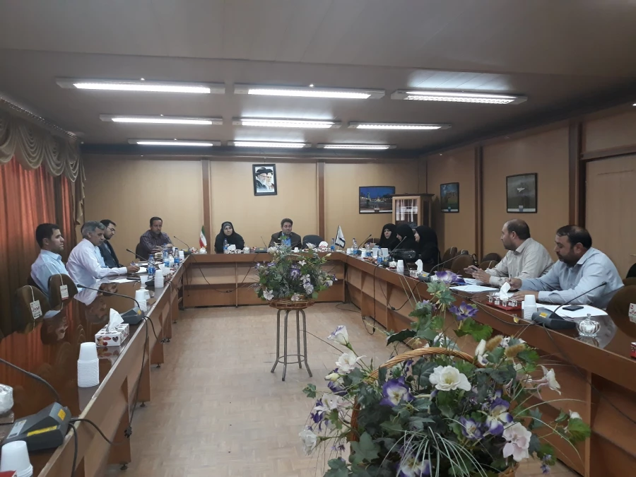 دکترعلی محمودلو مدیر امورپردیس های استان آذربایجان غربی در شورای فرهنگی و اجتماعی استان:
 تدوین برنامه جامع فرهنگی استان از اولویت های کاری ما در سال جاری خواهد بود
 3