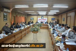 محمدی مدیر کل آموزش و پرورش استان آذربایجان غربی :

می توان از ظرفیت دانشگاه فرهنگیان و کانون پرورش فکری کودکان و نوجوانان در موضوع پیشگیری از آسیبهای اجتماعی استفاده کرد.