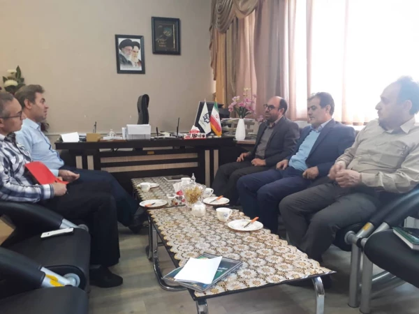 سرپرست هسته گزینش آموزش وپرورش  استان آذربایجان غربی ضمن بازدید از روند مصاحبه مهارت آموزان ماده   28 با مدیرامورپردیس های استان آذربایجان غربی  دیدار و گفتگوکرد 3