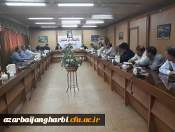 آقای گرامی معاون امور همکاریهای علمی و بین الملل  دانشگاه فرهنگیان کشور در جلسه توجیهی آزمون اصلح: 

ما موظف هستیم معلمانی را پرورش دهیم تا هویت معلمی را داشته باشند.  3