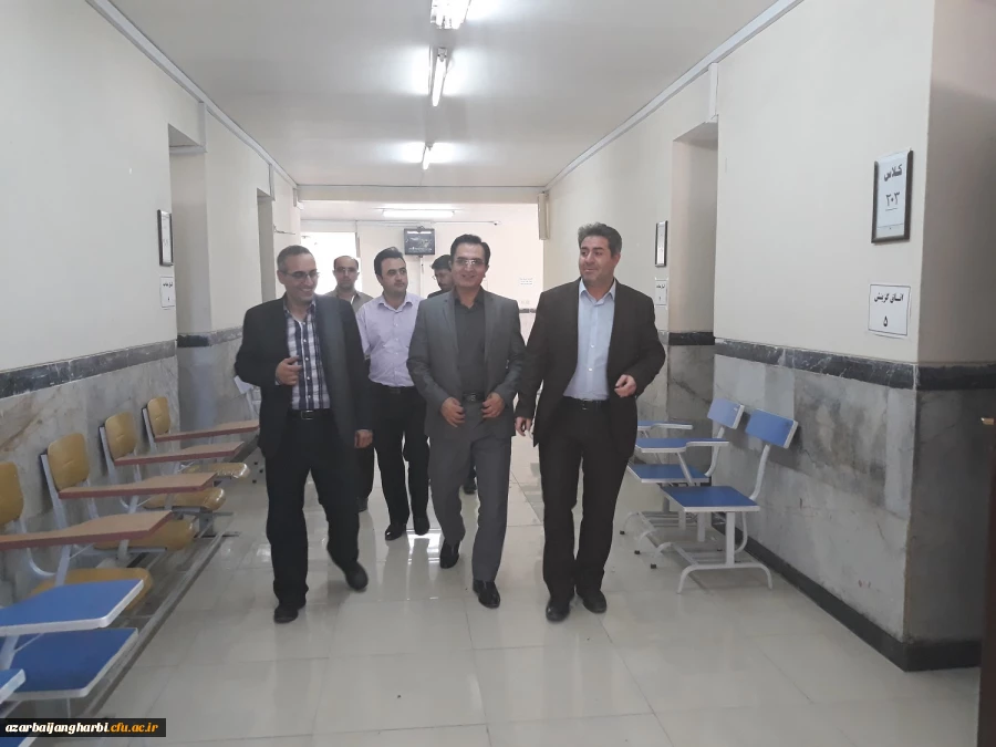 آقای باقر زاده معاون پژوهش،برنامه ریزی و نیروی انسانی آموزش وپرورش استان آذربایجان غربی در جریان مصاحبه معرفی شدگان آزمون سراسری

نهایت سعی و تلاش خود را جهت جلوگیری از تضییع حقوق مصاحبه شوندگان بکار گیرید 2