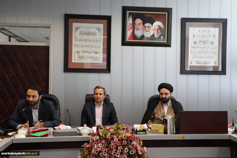 معاون پژوهش و فناوری دانشگاه فرهنگیان:

نگاه ما برای دانشگاه بیش از تولید، ترویج علم است 2