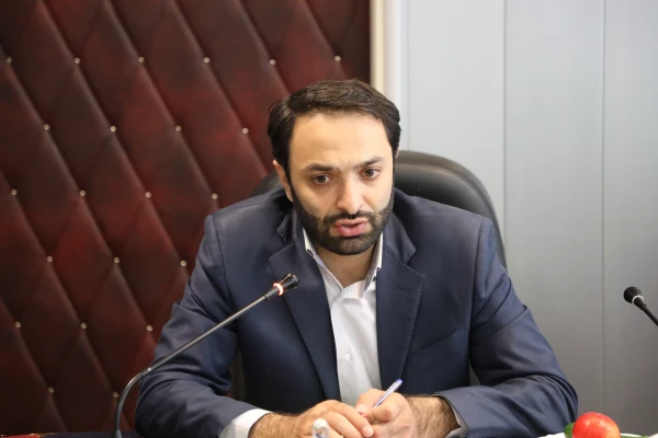 معاون پژوهش و فناوری دانشگاه فرهنگیان:

نگاه ما برای دانشگاه بیش از تولید، ترویج علم است 3