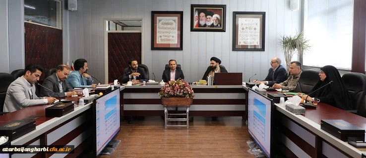 معاون پژوهش و فناوری دانشگاه فرهنگیان:

نگاه ما برای دانشگاه بیش از تولید، ترویج علم است 4