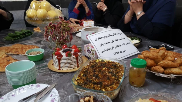 به مناسبت هفته ملی سلامت زنان؛

اعضای هیئت علمی و کارکنان پردیس علامه طباطبائی ارومیه خود را به یک وعده صبحانه سالم مهمان کردند 4