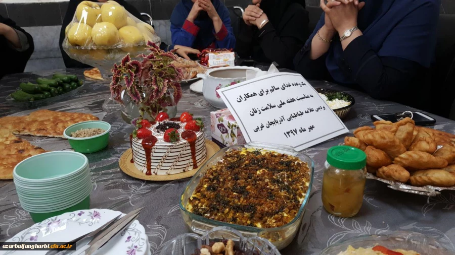 به مناسبت هفته ملی سلامت زنان؛

اعضای هیئت علمی و کارکنان پردیس علامه طباطبائی ارومیه خود را به یک وعده صبحانه سالم مهمان کردند 4