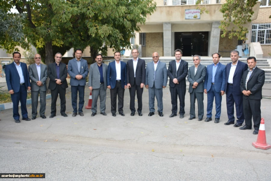 آقای محمدی مدیرکل آموزش وپرورش استان آذربایجان غربی:

تقویت زیرساخت های این دانشگاه کمک شایانی در جهت تربیت معلمانی فکور و شایسته خواهدداشت