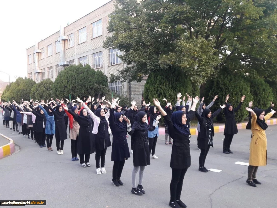 به مناسبت هفته بهداشت روان و هفته سلامت زنان

برگزاری پیاده روی همگانی در محوطه مرکز آموزش عالی شهید مطهری خوی 3