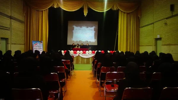 برگزاری کارگاههای آموزشی به مناسبت هفته سلامت روان در مرکز شهید مطهری خوی