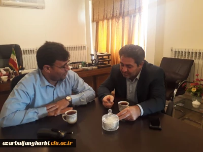 در جهت بالا بردن سطح همکاریهای متقابل با مراکز علمی 

دکتر محمودلو سرپرست مدیریت استانی با دکتر جباری رئیس دانشگاه پیام نور استان دیدار و گفتگو کرد.