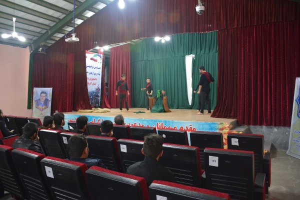 با همکاری و هماهنگی انجمن اسلامی پردیس شهید رجایی ارومیه

اجرای تئاتر سرخ به مناسبت اربعین حسینی 4