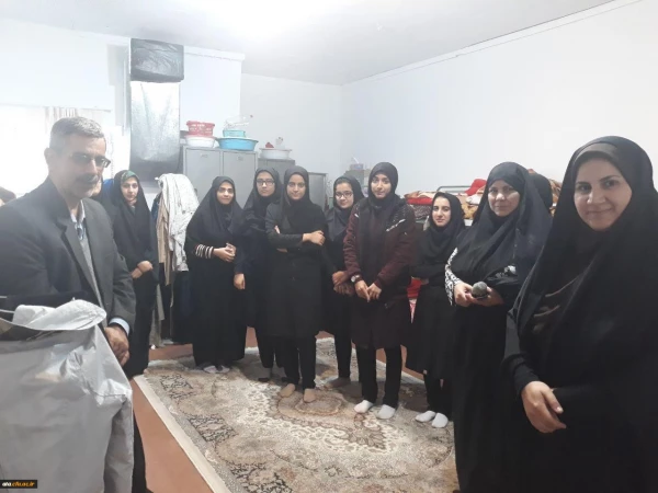 سرپرست پردیس علامه طباطبایی ارومیه  به همراه معاون توسعه منابع از خوابگاه دانشجویی این پردیس از خوابگاه بازدید کردند